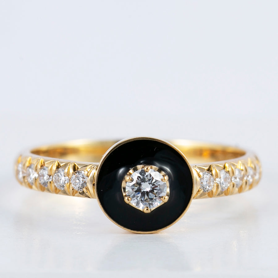 Ring with Black Onyx enamel